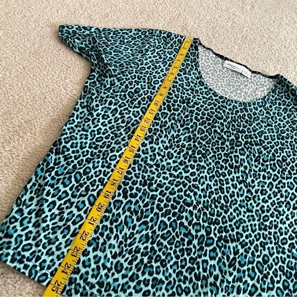 Parisian Works Animal Print blue LEOPARD scoop neck short sleeve shirt 2x - Picture 7 of 7